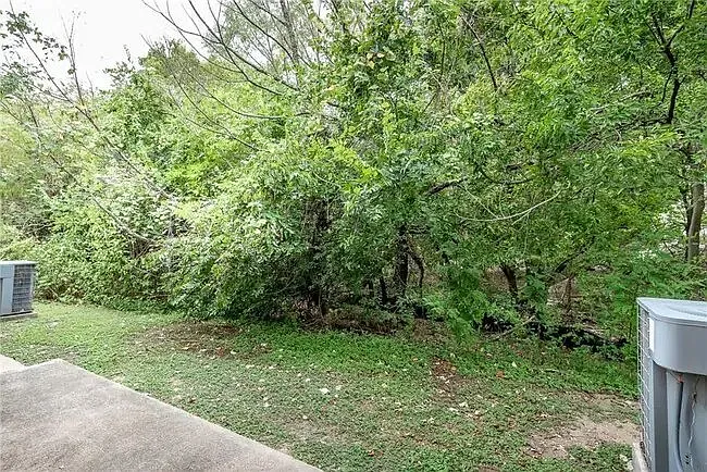 12205 Abbey Glen Ln — Photo 25