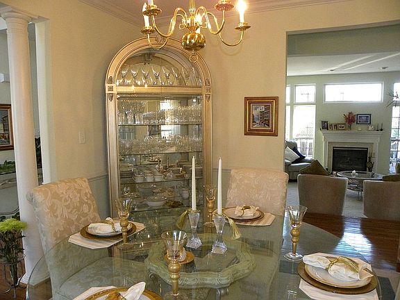 5th image of 7003 Clifton Knoll Ct