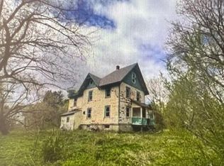 68 Yokun Rd, Pittsfield, MA 01201