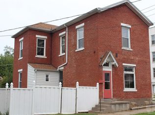 312 N 6th St, Keokuk, IA 52632