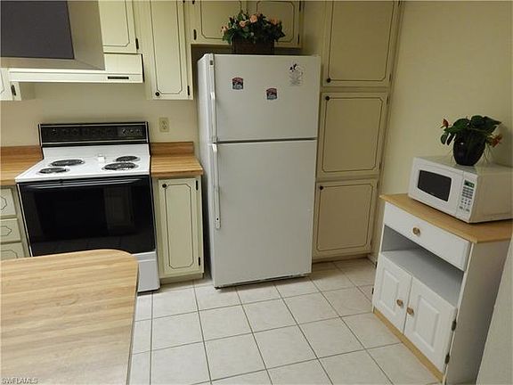 5th image of 7008 Constitution Blvd APT 52