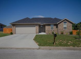 539 Bartlett St, Highlandville, MO 65669