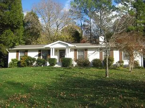 713 Cleermont Dr SE, Huntsville, AL 35801