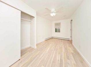 518 Leonard St #1F, Brooklyn, NY 11222