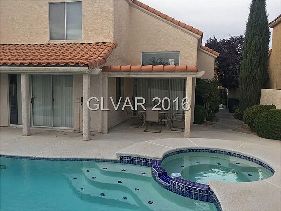 4th image of 2708 Kennington Cir