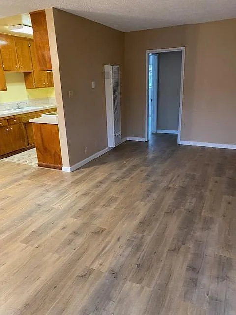1 bed, 850 sqft, $1,795 — Photo 4