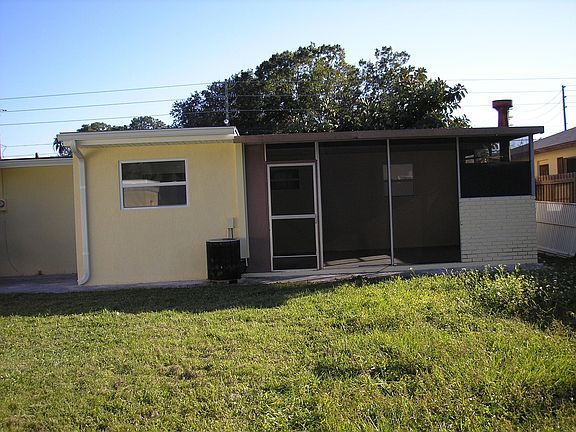 3rd image of 6463 78th Ave N