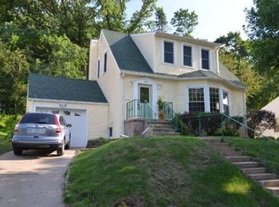 1055 Sturtevant St, Red Wing, MN 55066