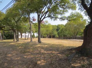 8120 Old McGregor Rd, Woodway, TX 76712