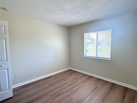 5th image of 11030 Whittney Chase Dr