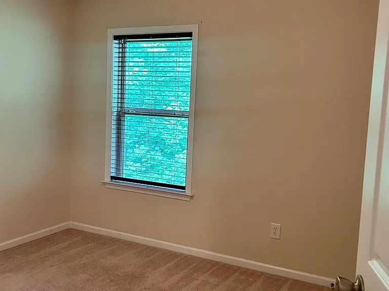 1187 Kendrew Pass — Photo 22