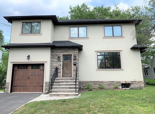 152 County Rd, Demarest, NJ 07627