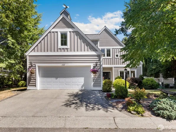 737 Village Circle NW, Bainbridge Island, WA 98110