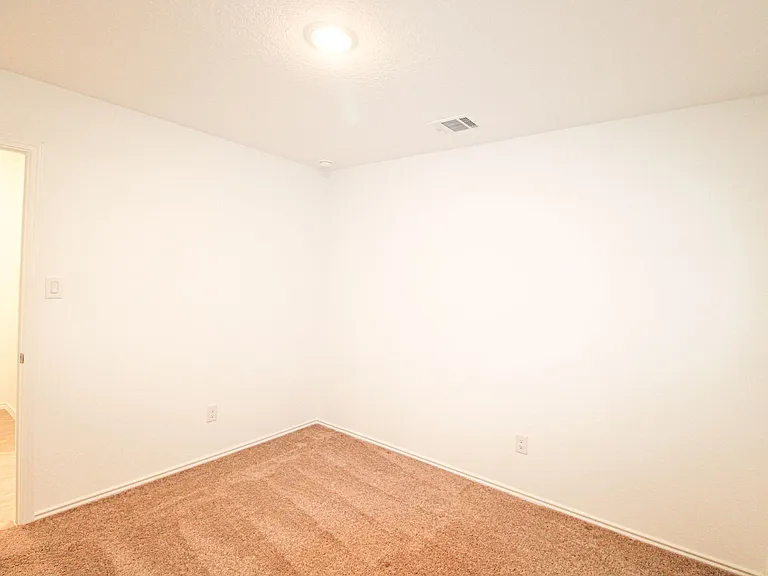 3642 Millbrook Way — Photo 20
