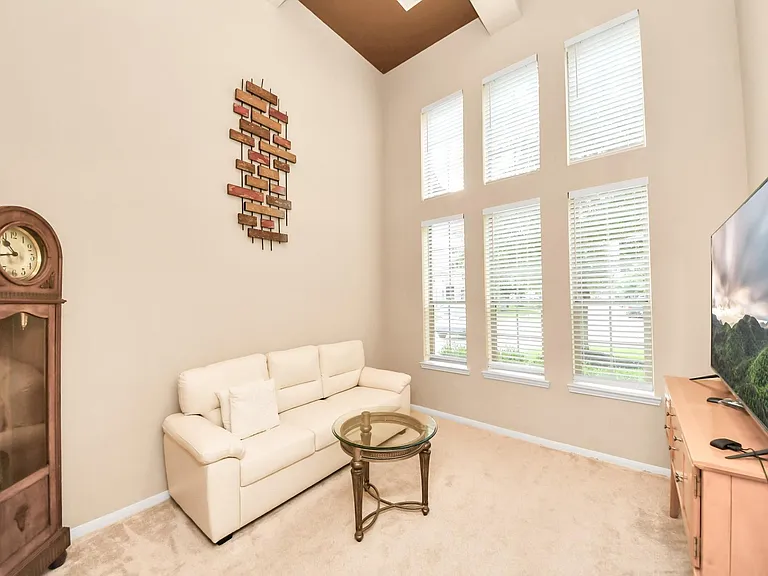 3422 Stone Springs Dr — Photo 6
