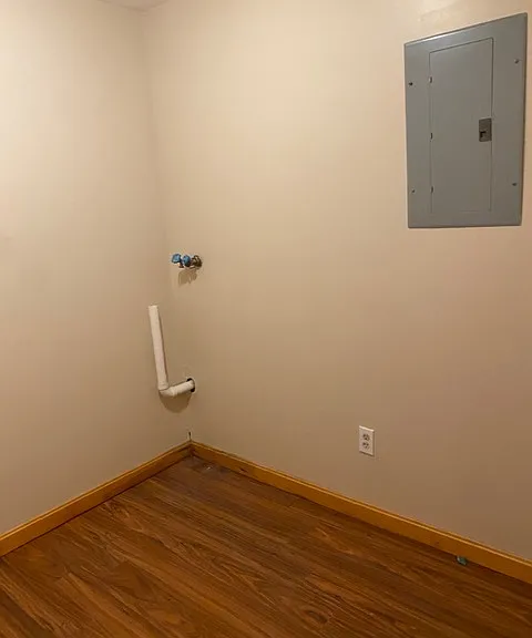 24 Holyoke St #4B — Photo 8