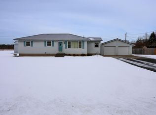 2532 E River Rd, Twin Lake, MI 49457