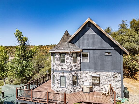 2nd image of 42306 Snowline Ct