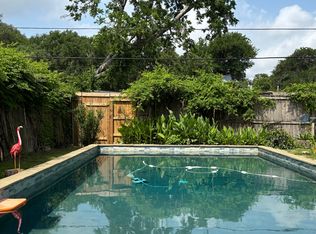 8006 Glen Valley Dr, Houston, TX 77061