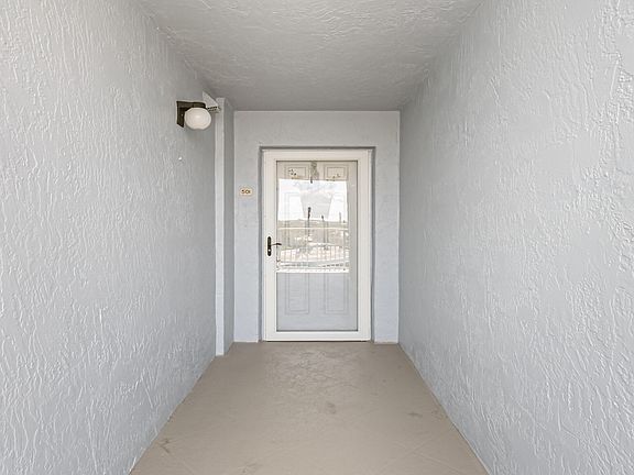 4th image of 295 Highway A1a APT 501