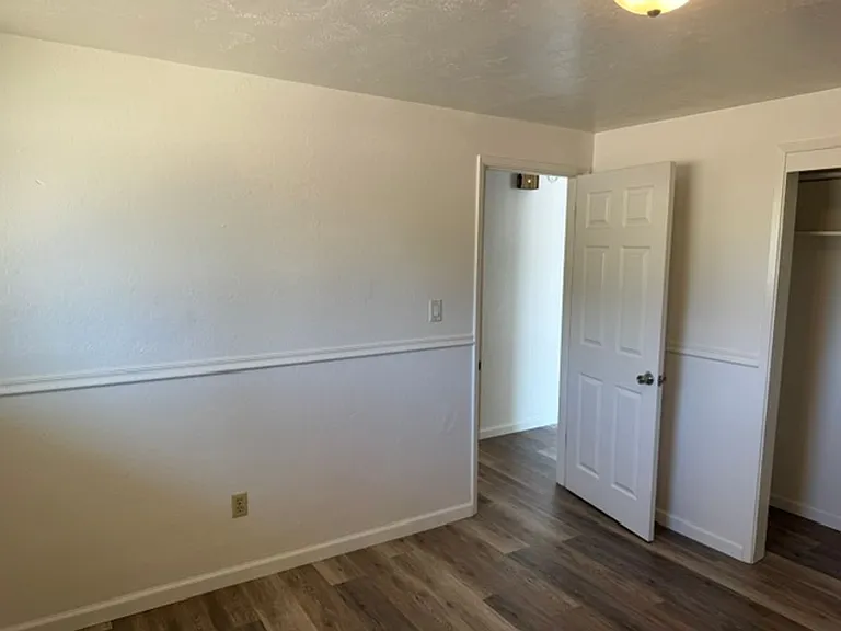 610 Platt Pl — Photo 9