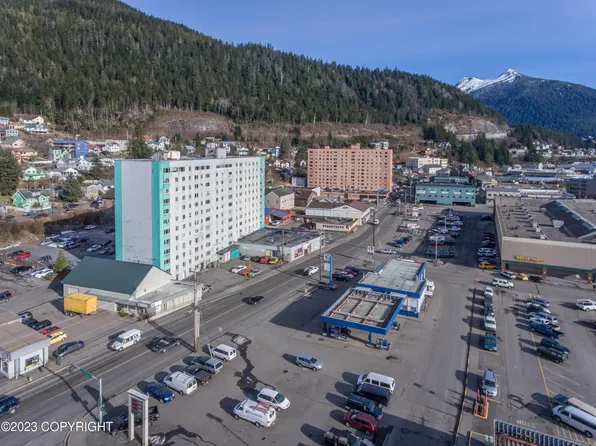 2415 Hemlock St APT 207, Ketchikan, AK 99901