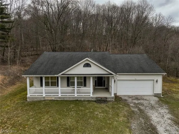 4040 Keno Rd, Carrollton, OH 44615