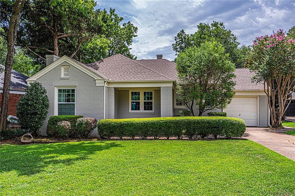 1106 Marlboro Ln, Nichols Hills, OK 73116 | Zillow