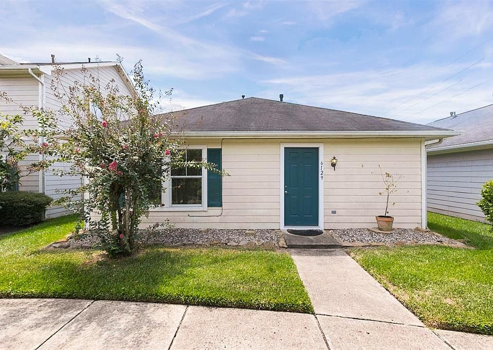 1st image of 6129 Settlers Square Ln