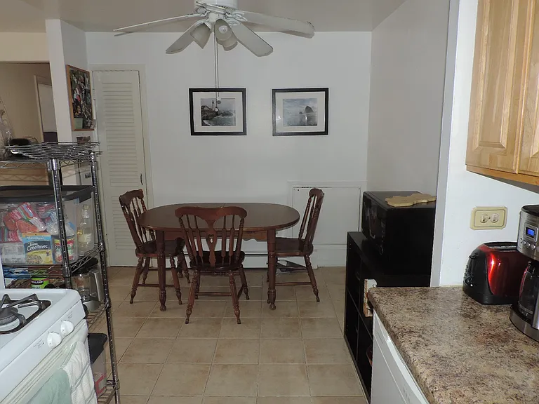 907 Washington St #1A — Photo 6
