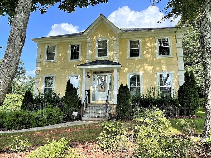 1st image of 2470 Valentines Ct
