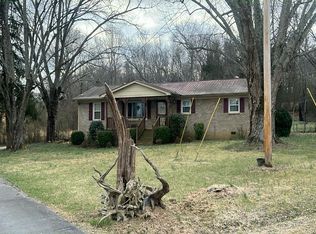 276 Circle Hill Dr, McMinnville, TN 37110