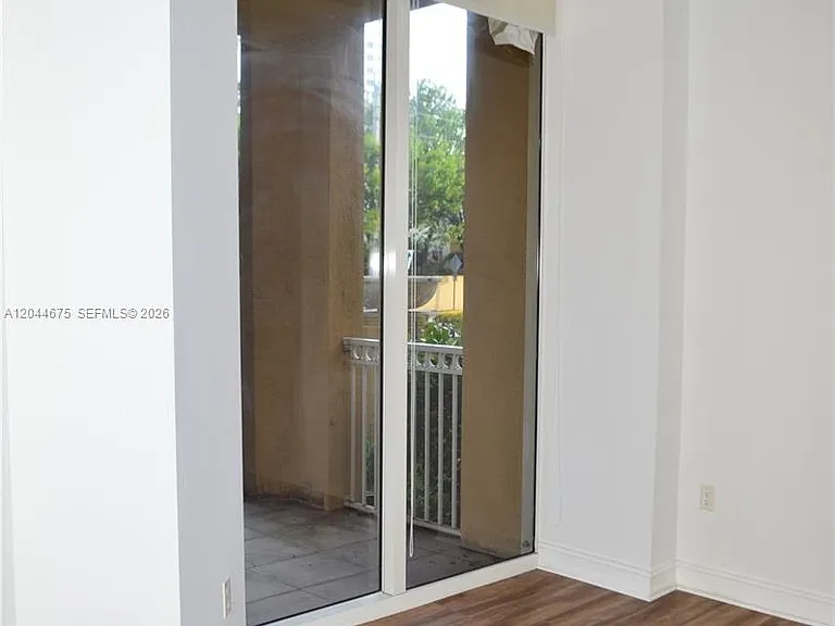 3001 NE 185th St #129 — Photo 55