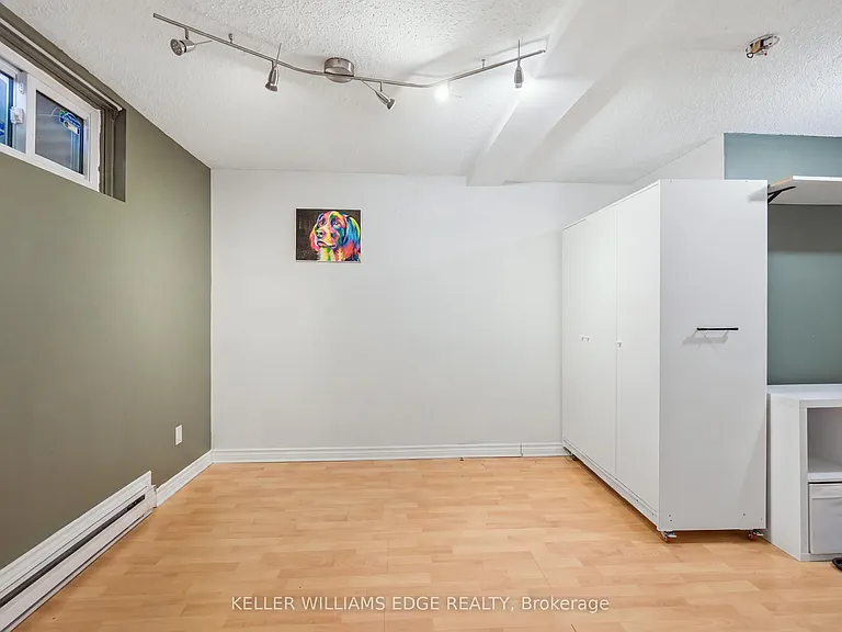1270 Gainsborough Dr #5 — Photo 26