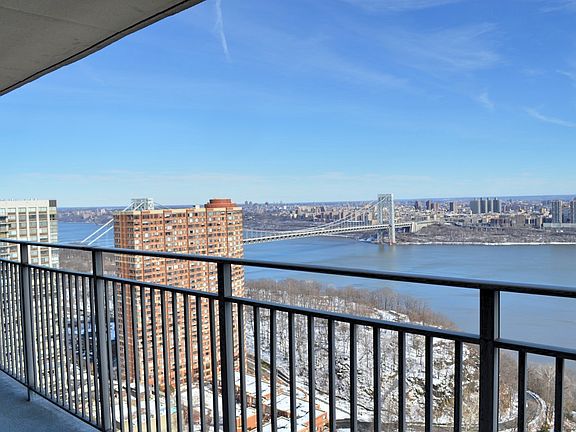 2nd image of 1530 Palisade Ave APT 30S