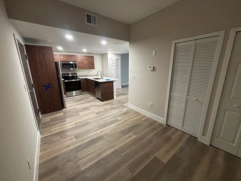 4424 S Texas Ave #111 — Photo 10