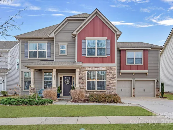 1200 Claires Creek Ln, Davidson, NC 28036