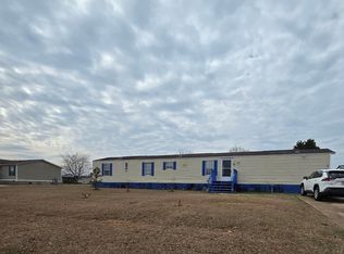 217 Bayberry Dr, Byron, GA 31008