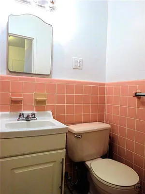 Rented by DSA Realty | media 36