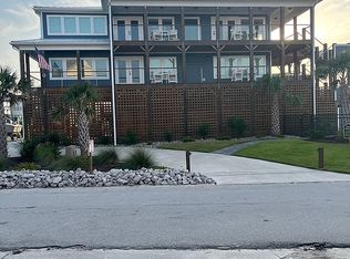 100 Bogue Ct, Emerald Isle, NC 28594