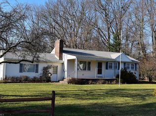 3912 Hopkins Rd, Youngstown, OH 44511