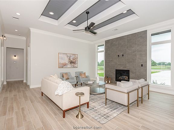 4th image of 7520 Garrison Creek Dr