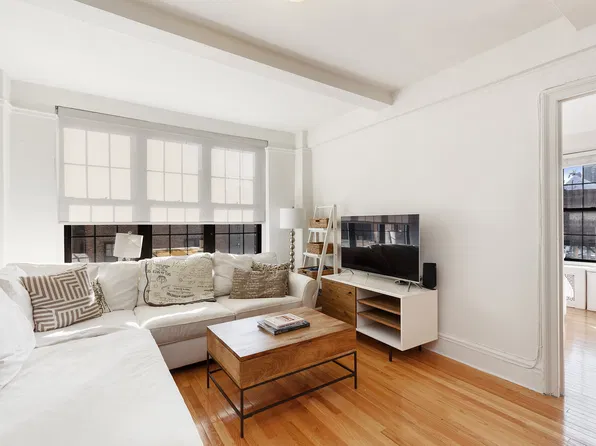50 West 72nd Street image 1 of 18