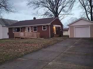 3202 Myers St NW, Greentown, OH 44720