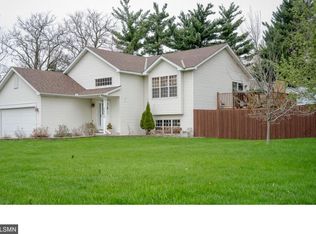 6950 24th St N, Oakdale, MN 55128