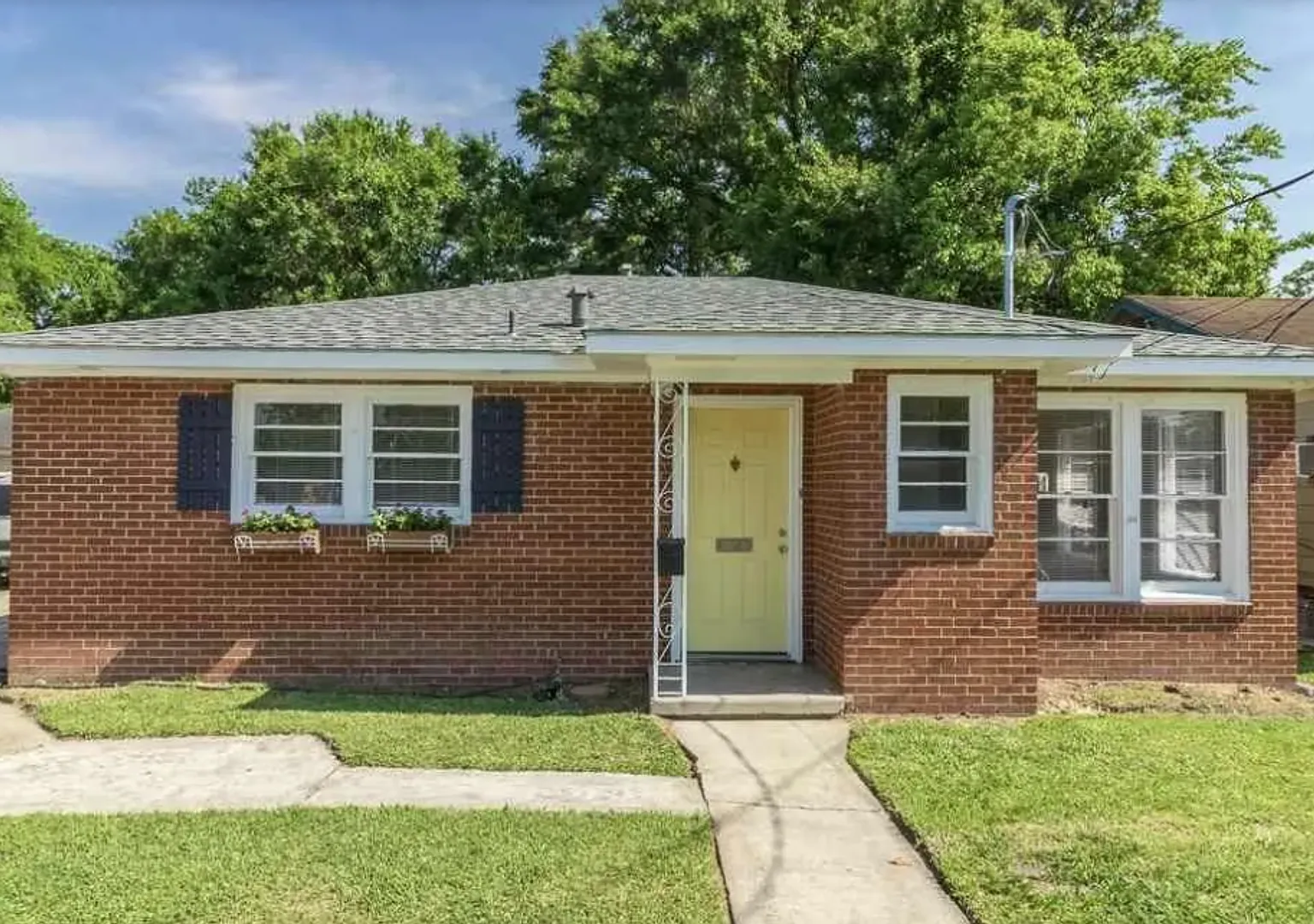3047 Evangeline Street (2 Bed/1 Bath) — Photo 1