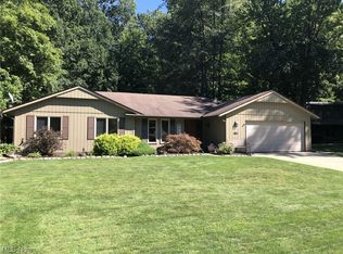 4931 N Barton Rd N, North Ridgeville, OH 44039