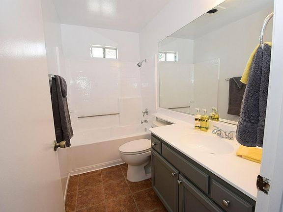 5th image of 2623 Antonio Dr