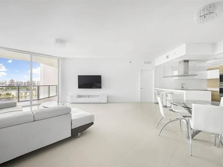 17301 Biscayne Blvd #1704 — Photo 4