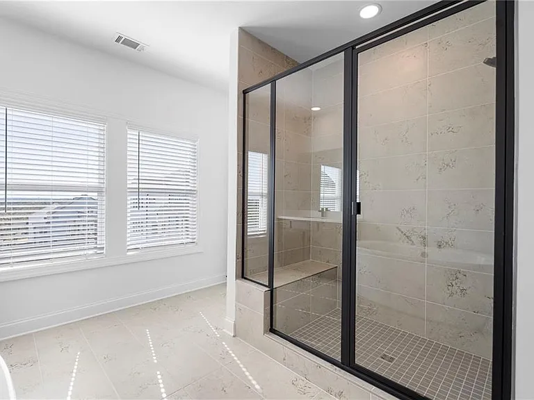 1042 Winding Branch Dr — Photo 43